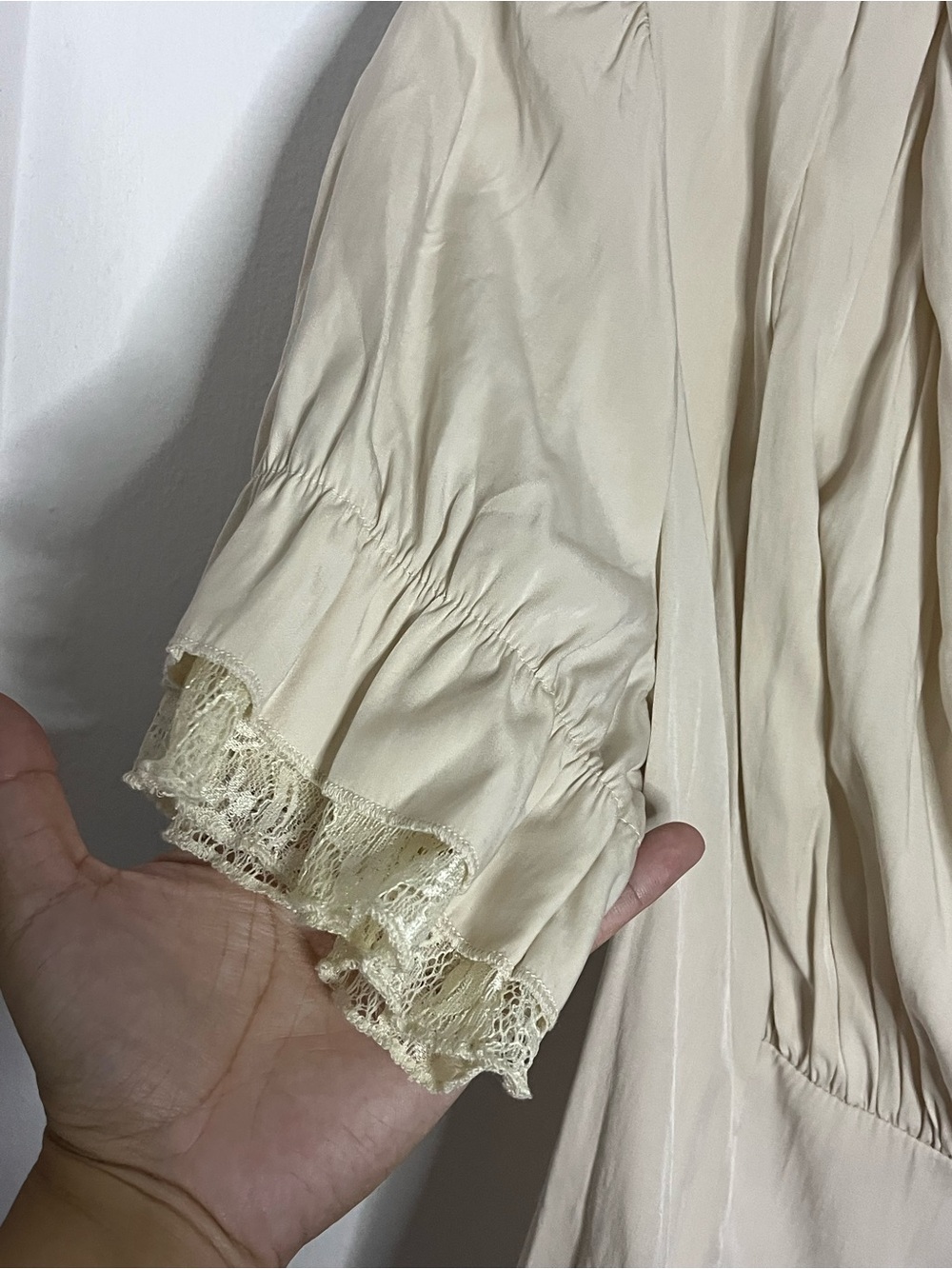 Scarlet Darkness Ladies Victorian Blouse Lace Up Pleated Shirt in Apricot Medium - Picture 8 of 10